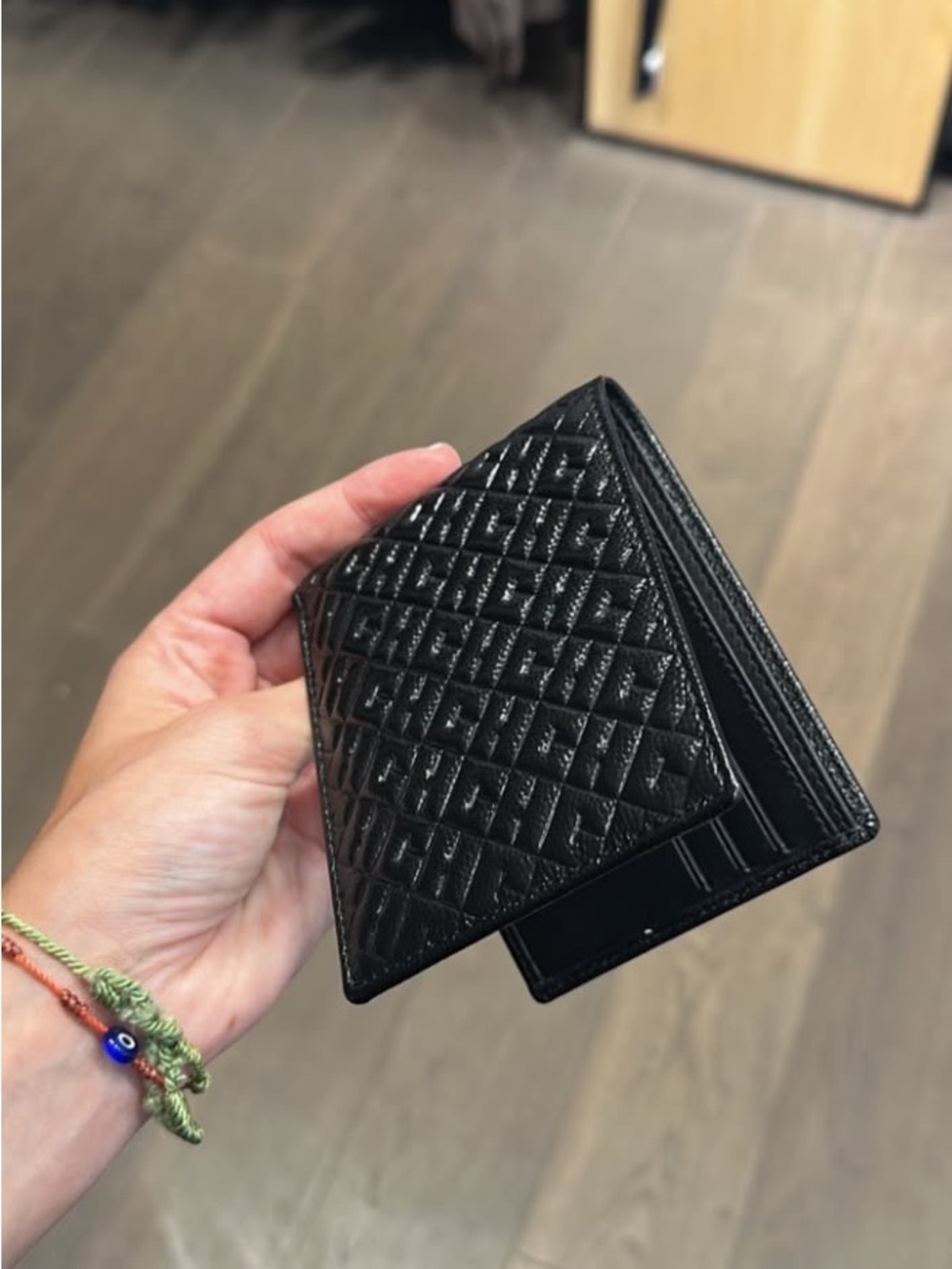 Carolina Herrera New Men's Quilted Black Leather Bi-Fold Wallet - Designer Style